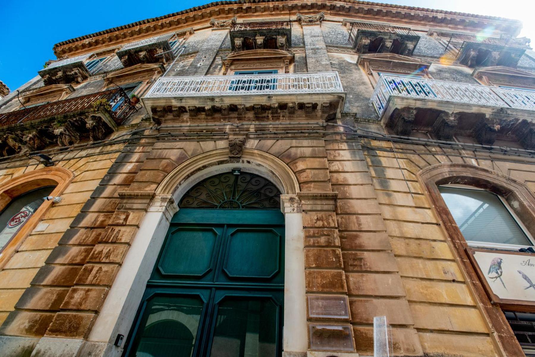 Palazzo d'Autore - Luxury Home - Ragusa Centro Esterno foto